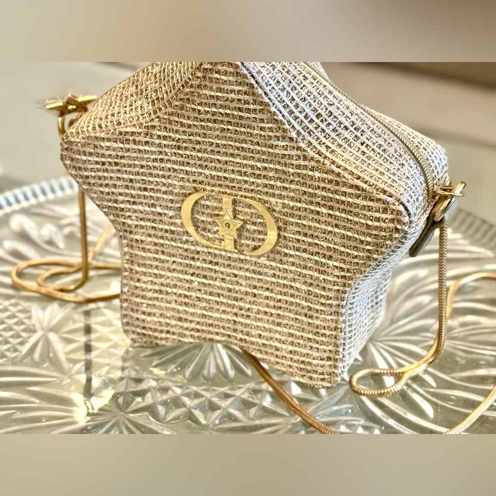 Original & Authentic!DIOR Star-Shaped Trousseau Cosmetic Bag w goldChain Strap - Picture 14 of 16